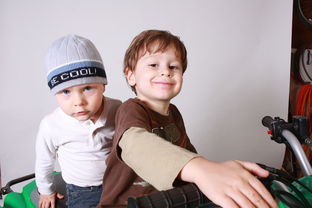 乐鱼体育app官网下载-男泳小将初登赛场即夺牌,男子游泳队最帅