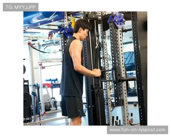 杨瀚森被曝替补觉醒可能影响体能，挑战与机遇并存