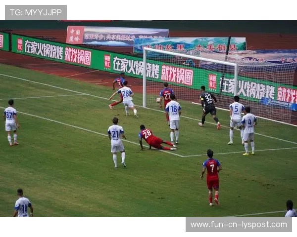 梅州客家高位封堵做得非常到位，使出球极其艰难