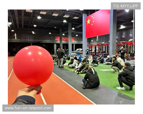 举重俱乐部推动青少年体能测评与训练分层管理，举重队训练基地